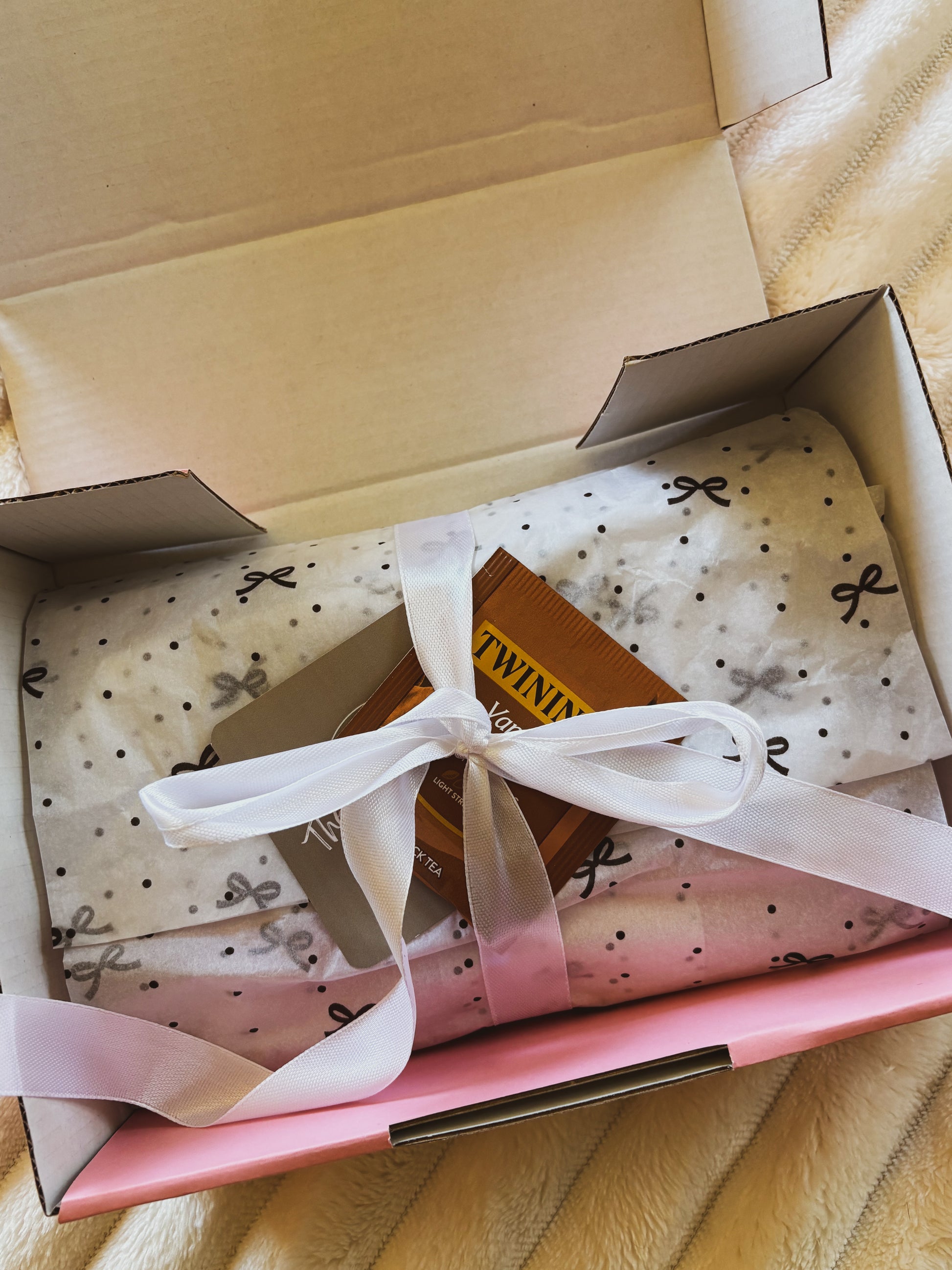 Book lovers gift box