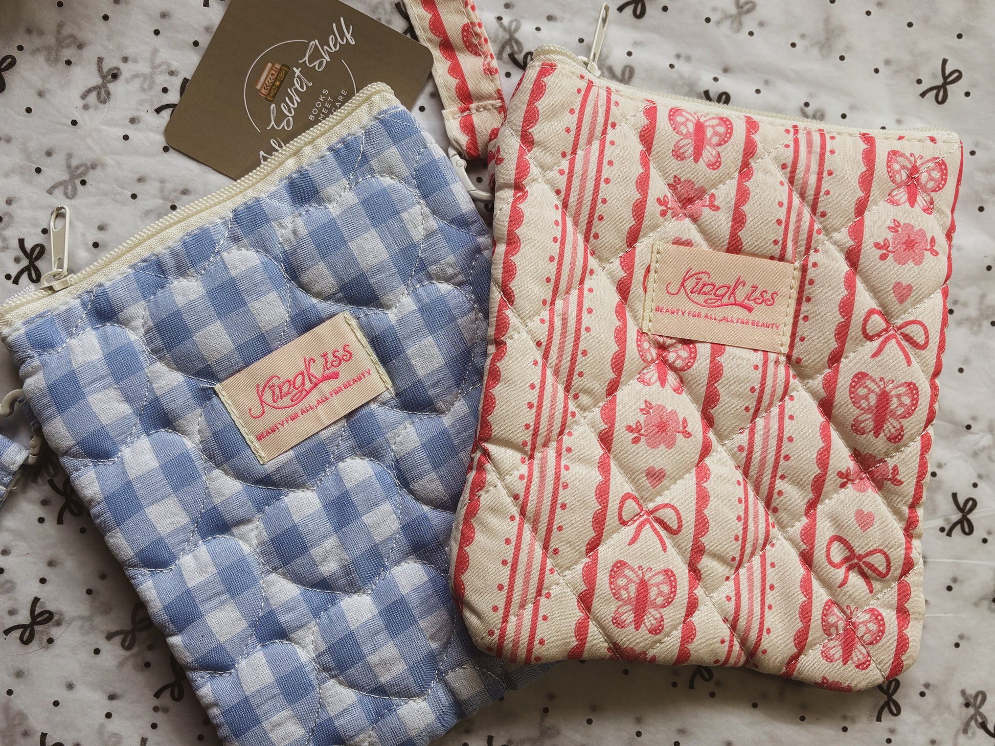 Padded kindle sleeve
