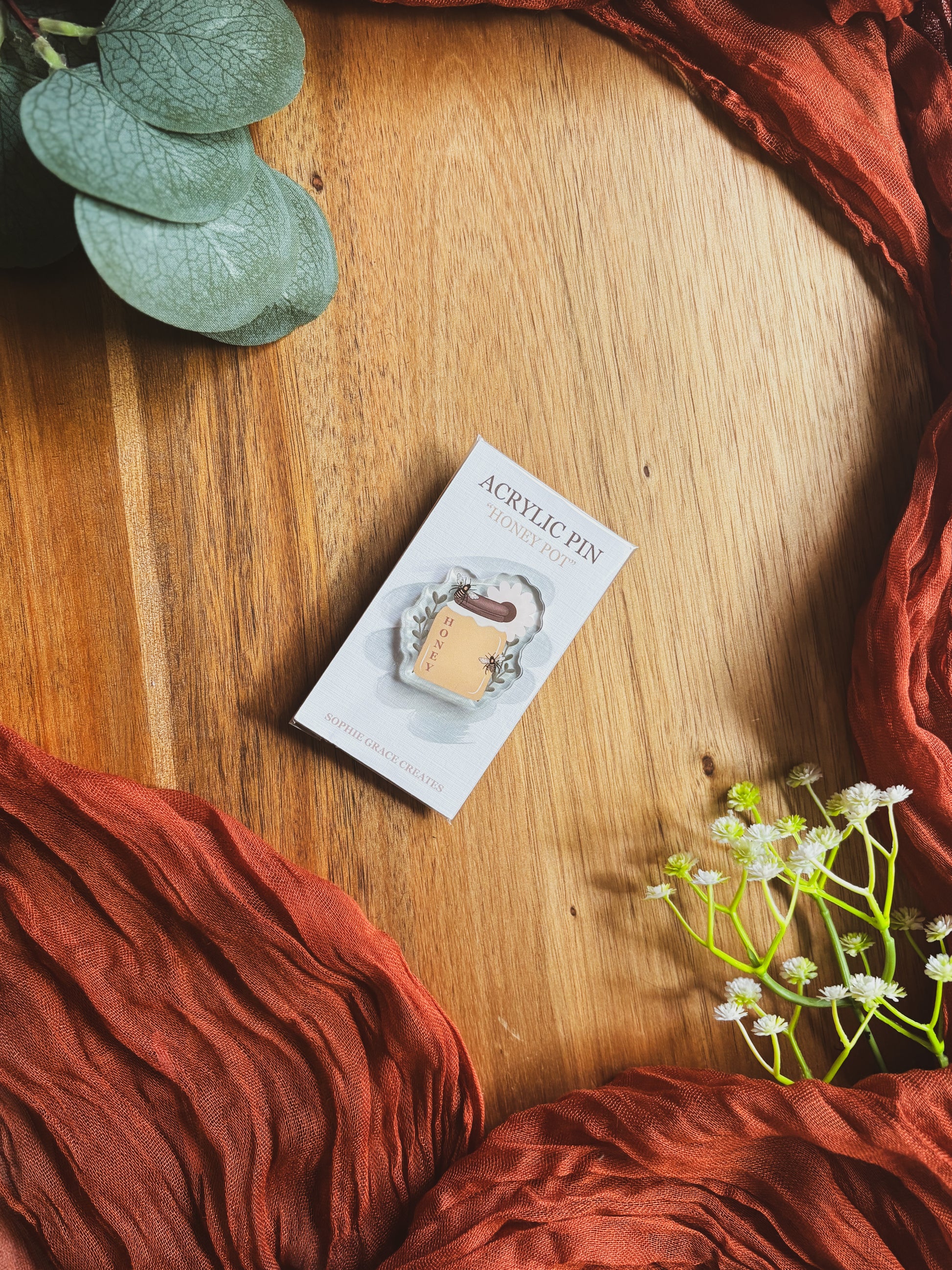 Honey pot pin